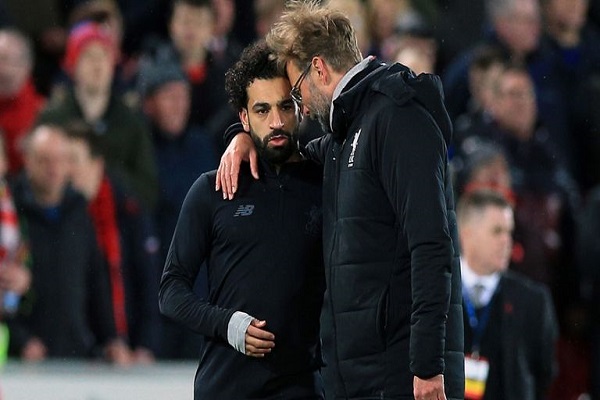 Mohamed Salah chấn thương ra sao trong trận Liverpool 3-0 Man City?