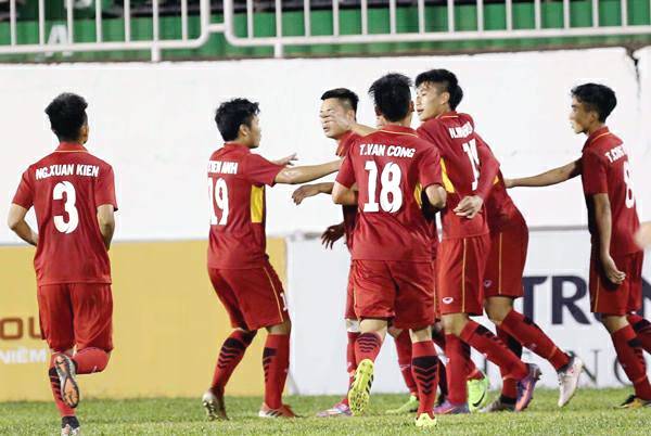 Thuyền trưởng U19 Hàn Quốc khen ngợi một điểm đặc biệt của cầu thủ Việt Nam