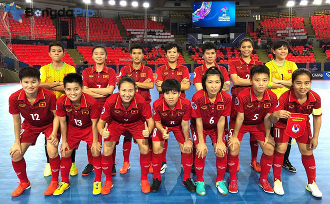HLV tuyển futsal nữ Việt Nam lý giải về thất bại trước futsal nữ Iran