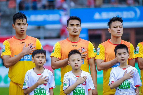 Kết quả Hải Phòng vs Than Quảng Ninh (FT 0-1): Thầy trò Trương Việt Hoàng trắng tay ở phút cuối