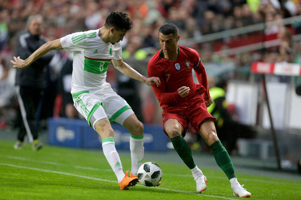 Kết quả Bồ Đào Nha 3-0 Algeria: Ronaldo kiến tạo, Bồ Đào Nha thắng dễ Algeria