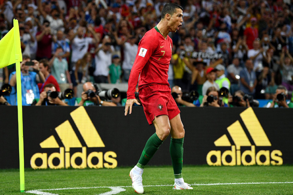 Kết quả Bồ Đào Nha 3-3 Tây Ban Nha: Ronaldo lập hat-trick, BĐN và TBN chia điểm kịch tính