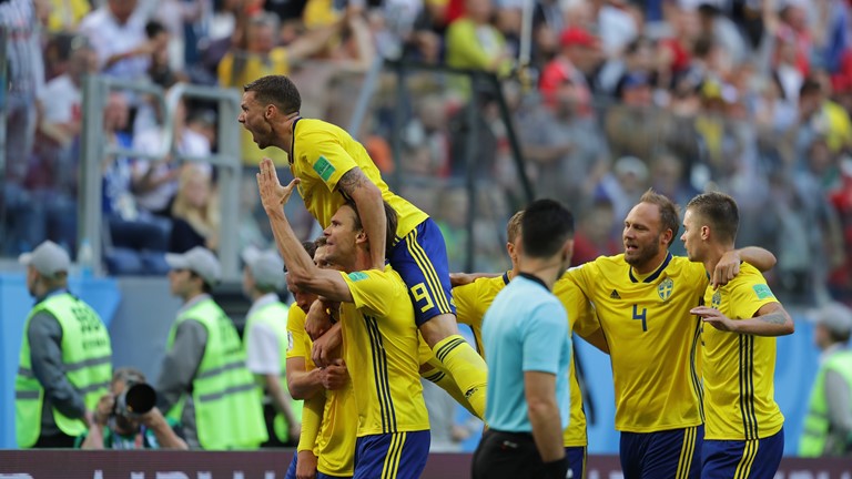 Thụy Điển vs Thụy Sĩ (1-0): Thụy Điển vào tứ kết xứng đáng
