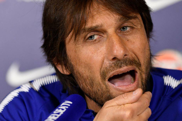 Tin chuyển nhượng sáng nay (14/7): Chelsea chính thức sa thải Conte, MU trở lại 'săn' Perisic