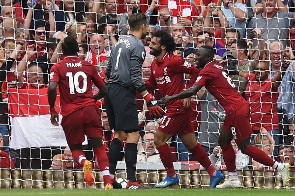 Kết quả Liverpool 4-0 West Ham: The Kop chiếm ngôi đầu bảng