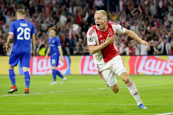 Kết quả bóng đá hôm nay (23/8): Ajax 3-1 Dynamo Kyiv