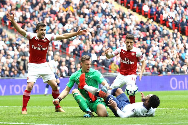 Arsenal vs MU: Trước đại chiến, Emery mạnh miệng