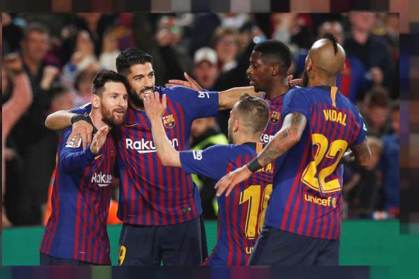 Messi lại tỏa sáng, Barcelona vô địch La Liga ngay tại thánh địa Nou Camp