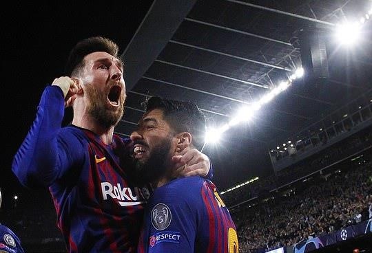 Lập cú đúp nhấn chìm Liverpool, Messi vẫn tỏ ra khiêm tốn
