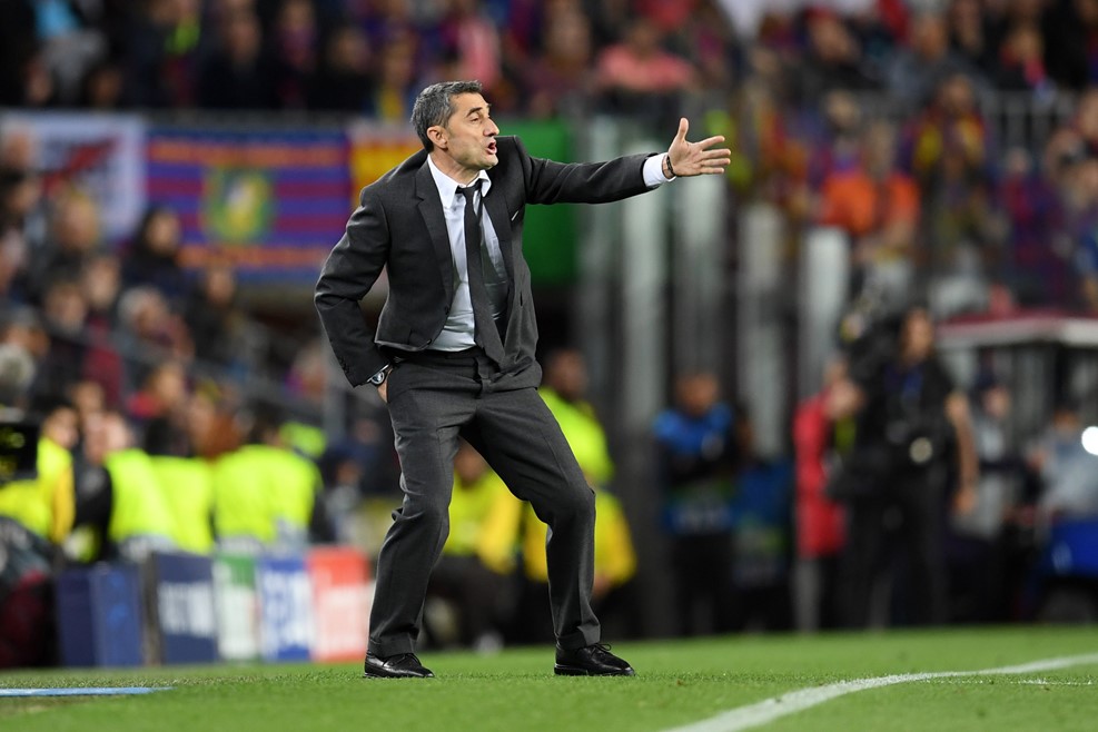 HLV Barca: ‘Chúng tôi phải rất cẩn thận dù dẫn trước 3 bàn’