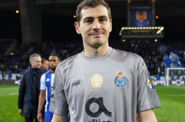 Casillas sắp xuất viện, cân nhắc kỹ chuyện giải nghệ