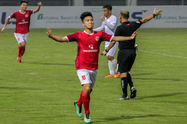 Martin Lo có thể ra mắt U23 Việt Nam trong trận giao hữu gặp U23 Myanmar