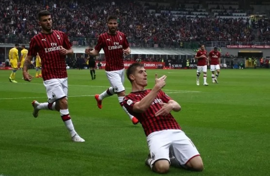 Top 4 Serie A: AC Milan thắp sáng hy vọng dự Champions League mùa tới trước vòng hạ màn