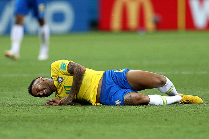 Neymar chấn thương, nguy cơ vắng mặt ở Copa America 2019