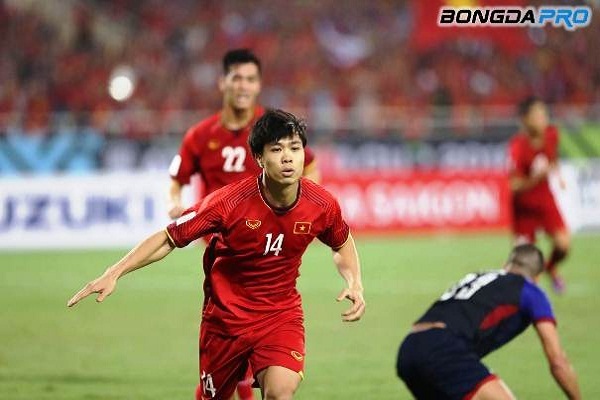 Bóng đá vòng loại World Cup 2022: Việt Nam giữ HLV Park Hang Seo, hẹn tái ngộ Thái Lan