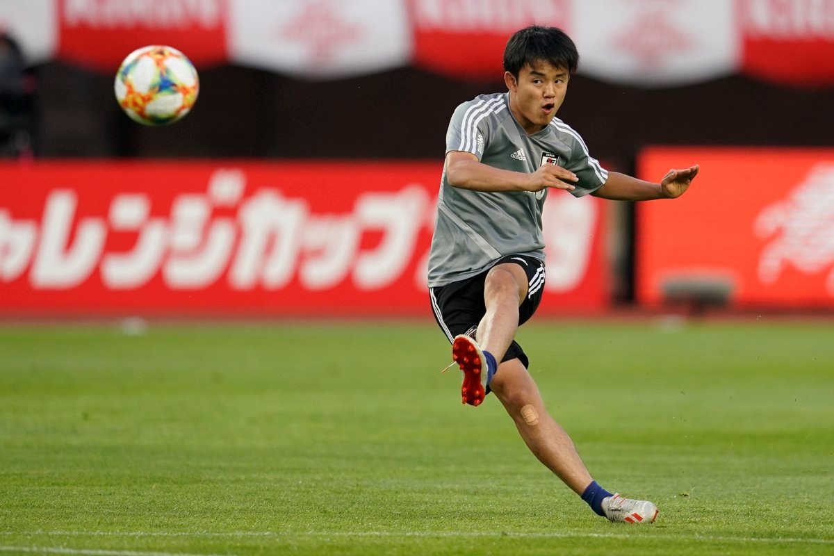 Đánh bại Barca, Real Madrid chính thức có ‘Messi Nhật Bản’