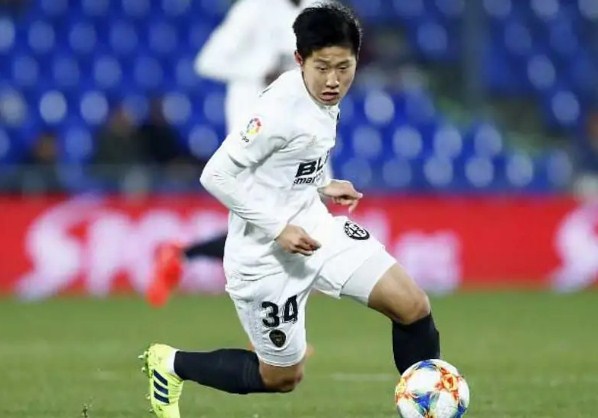 Lee Kang-in được săn đón sau khi giành Quả bóng vàng U20 World Cup