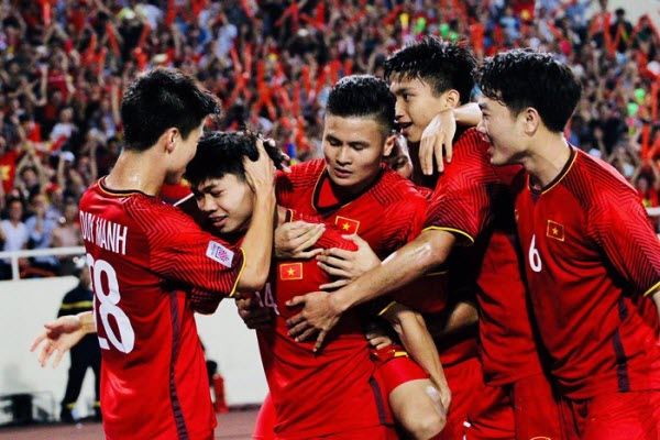 Bảng xếp hạng FIFA tháng 7: Việt Nam vẫn là số 1 Đông Nam Á