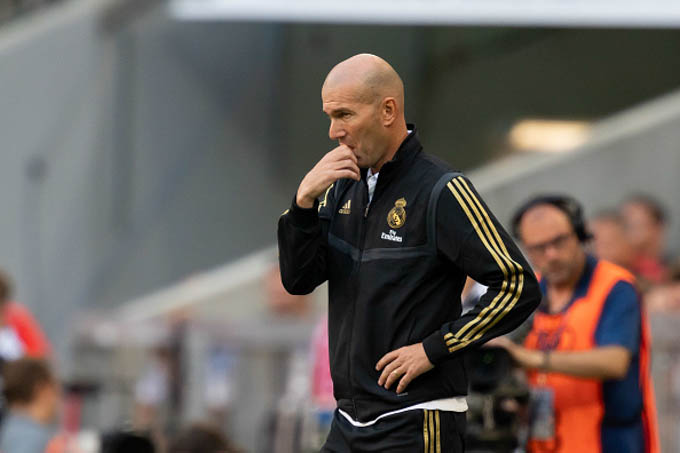HLV Zinedine Zidane bình thản trước những thất bại liên tiếp của Real Madrid