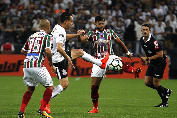 Corinthians 0-0 Fluminense: Thất vọng chủ nhà