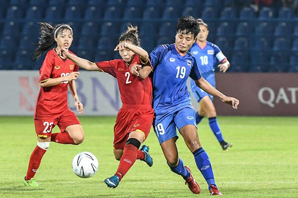 Nữ Việt Nam 2-1 nữ Philippines: Đấu Thái Lan ở chung kết