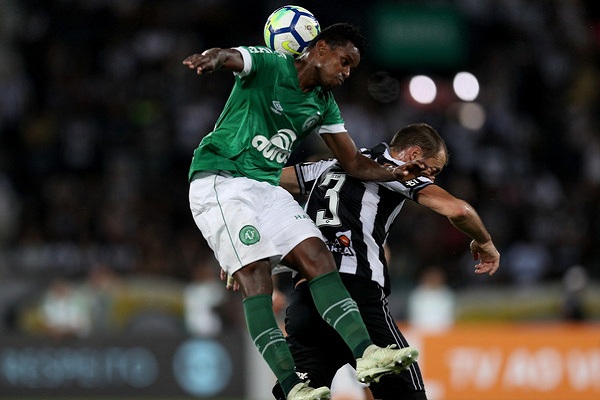 Botafogo 0-0 Chapecoense: Thất vọng đội chủ nhà