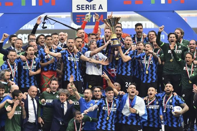Inter Milan đã vô địch Serie A mấy lần, có tổng cộng bao nhiêu danh hiệu?