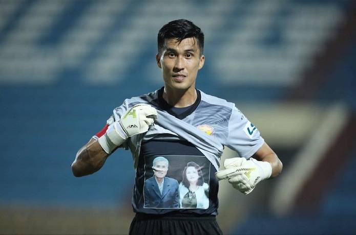 Thủ môn Đinh Xuân Việt - Đàn anh lớn tuổi nhất V-League 2022 