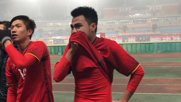 U23 Việt Nam làm nên lịch sử, cầu thủ vẫn xin lỗi giới mộ điệu