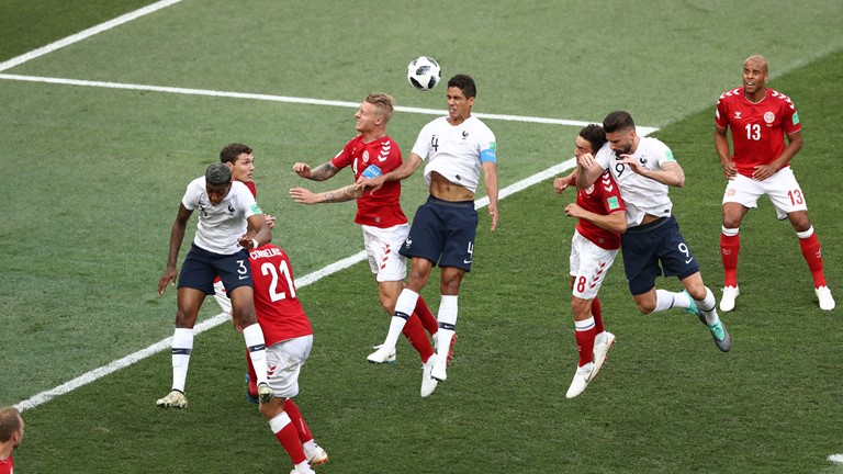 Kết quả Pháp vs Đan Mạch (0-0): Hai đội nắm tay nhau vào vòng 1/8