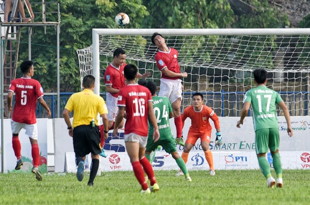 Hồng Lĩnh Hà Tĩnh 3-0 Phù Đổng: Định đoạt trận đấu trong 5 phút