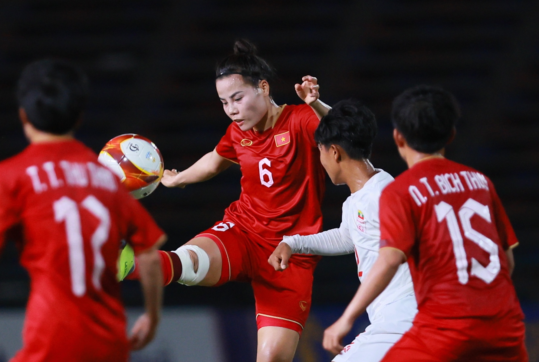 Trần Thị Thúy Nga tuyển nữ Việt Nam: Sẽ làm nên chuyện ở World Cup nữ 2023? - Ảnh 1
