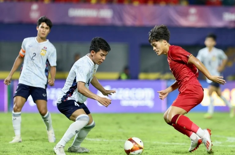 Đội hình dự kiến U23 Việt Nam vs U23 Lào, 16h ngày 20/8  - Ảnh 1