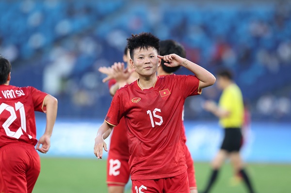 Đội tuyển nữ Việt Nam quyết tâm vào tứ kết sau chiến thắng ấn tượng tại trận ra quân - Ảnh 2