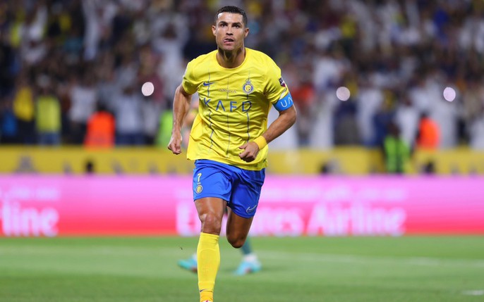 Ronaldo tỏa sáng, Al Nassr 'bay cao' trên BXH Saudi Pro League - Ảnh 1