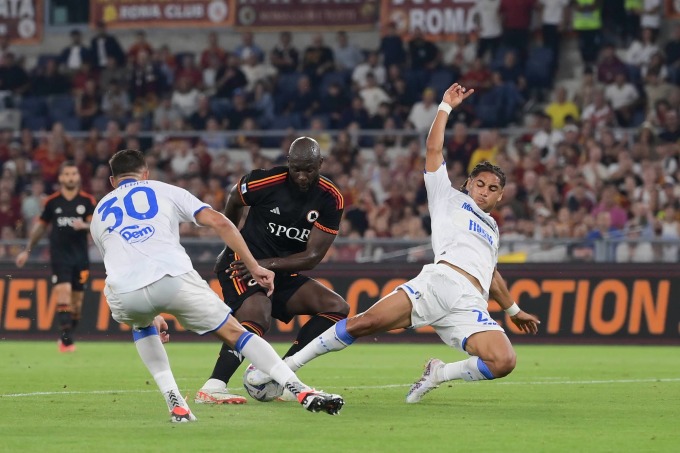 Lukaku tỏa sáng, Roma chấm dứt chuỗi trận không thắng - Ảnh 1