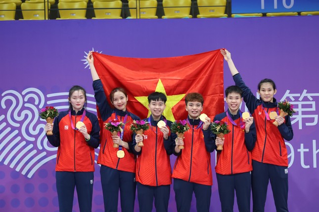 Cầu mây Việt Nam xuất sắc giành huy chương vàng tại Asiad 19 - Ảnh 1