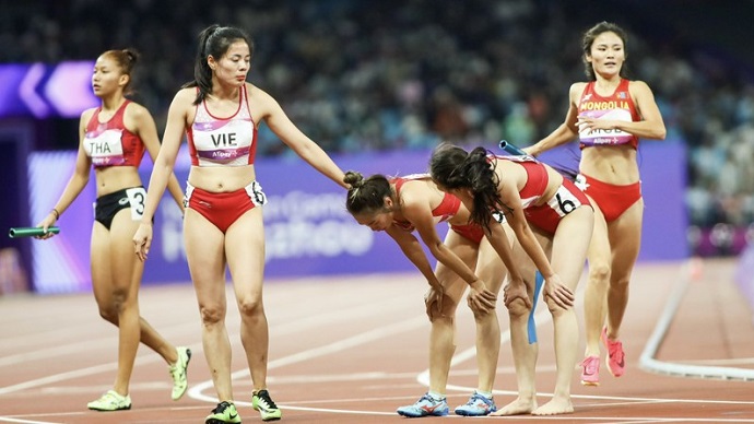 Vì sao đội 4x400m tiếp sức nữ Việt Nam hụt huy chương ASIAD 19? - Ảnh 1