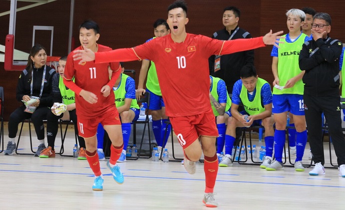 Thắng đậm Nepal, tuyển Futsal Việt Nam có vé sớm vào vòng chung kết Futsal Châu Á 2024 - Ảnh 1