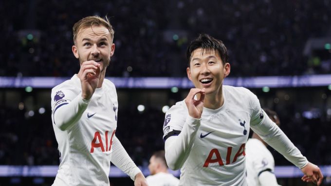 Son tỏa sáng, Tottenham đòi lại ngôi số 1 Ngoại hạng Anh - Ảnh 1