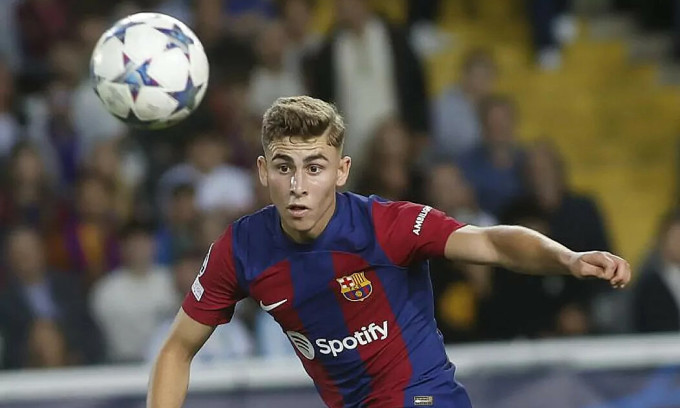 Sao trẻ ghi dấu ấn, Barca thắng kịch tính Shakhtar Donetsk - Ảnh 1