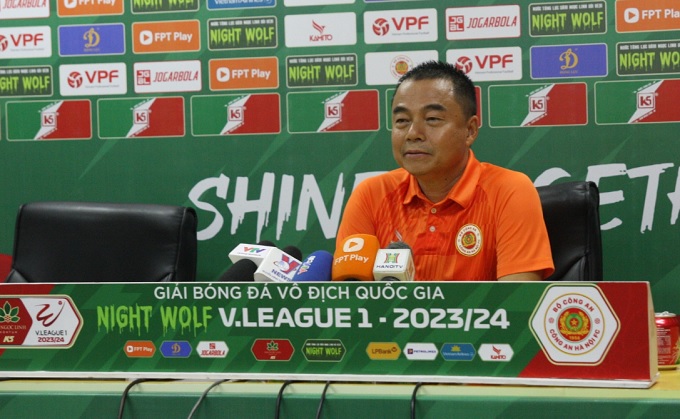 HLV Trần Tiến Đại: Cầu thủ CAHN không được thưởng dù vô địch V.League  - Ảnh 1