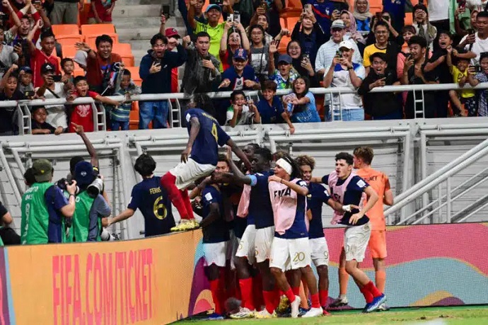 U17 Pháp vào bán kết World Cup sau khi đánh bại Uzbekistan - Ảnh 1