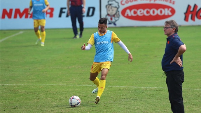 Đội hình mạnh nhất tuyển Việt Nam đá VCK Asian Cup 2024: Nguyễn Filip hay Văn Lâm? - Ảnh 2