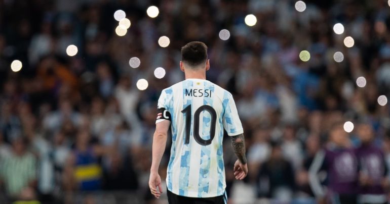 Messi nhận vinh dự đặc biệt ở tuyển Argentina ngay đầu năm 2024  - Ảnh 1