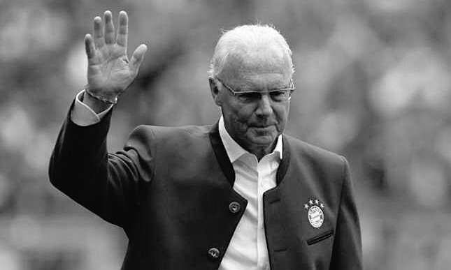 'Hoàng đế bóng đá' Franz Beckenbauer qua đời ở tuổi 78 - Ảnh 1