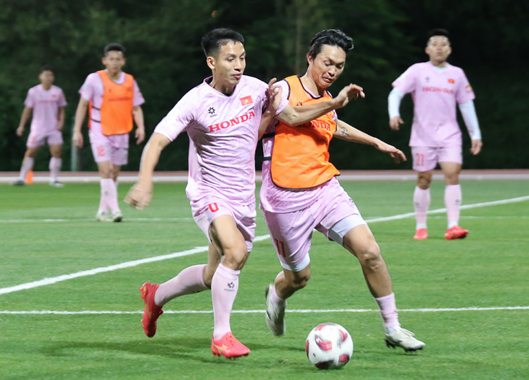 Asian Cup 2023: ĐT Việt Nam sẵn sàng đấu Kyrgyzstan - Ảnh 1