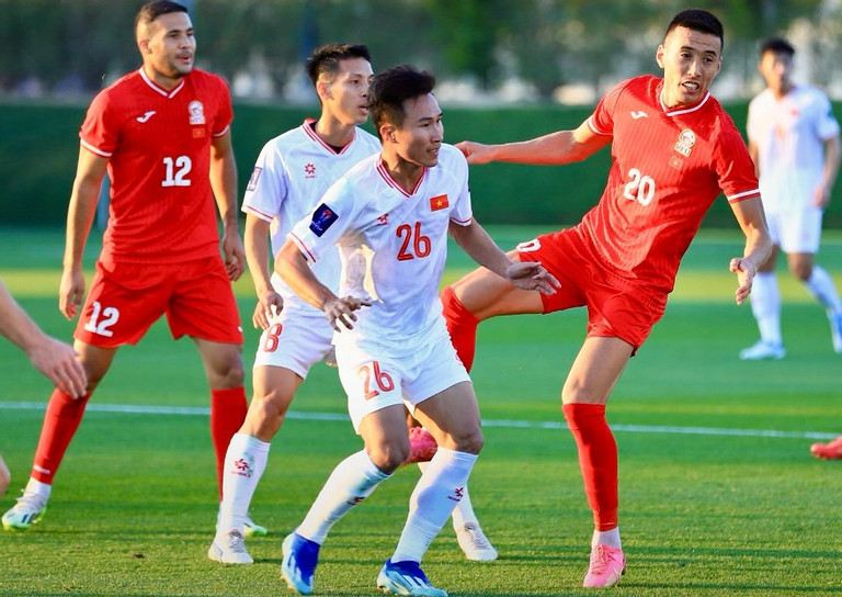 Tuyển Việt Nam thua sát nút Kyrgyzstan trước Asian Cup 2023 - Ảnh 1