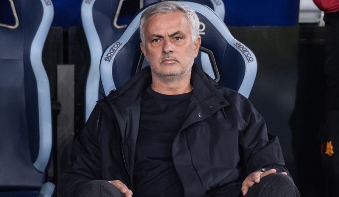 Tương lai của Mourinho tại Roma sẽ được quyết định trong 30 ngày tới - Ảnh 1