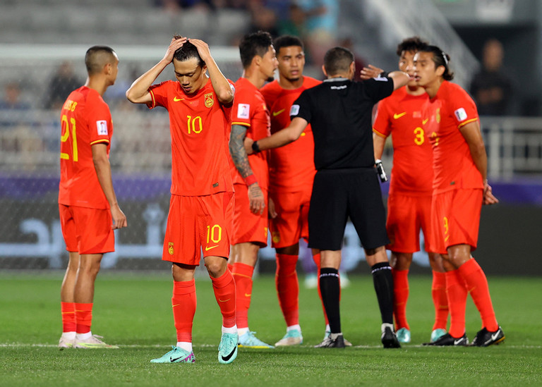 Trung Quốc khởi đầu Asian Cup 2023 thiếu may mắn - Ảnh 1